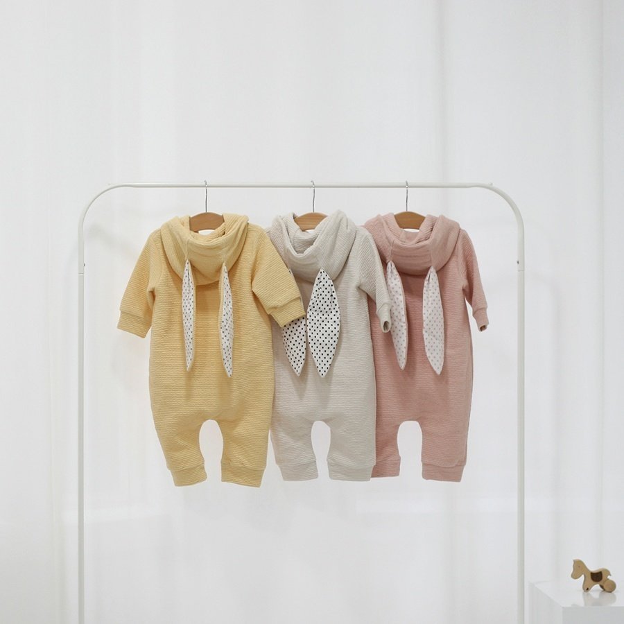 [PRE-ORDER] Hug Rabbit Romper