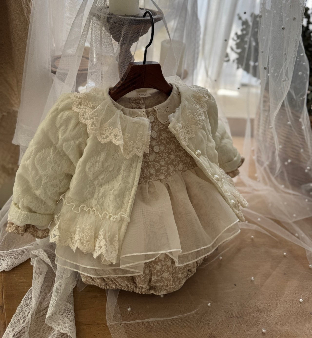 [READY TO SHIP] Lace Jacket