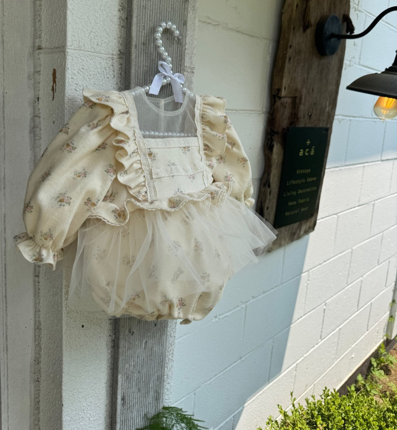 [READY TO SHIP] Elsa Romper