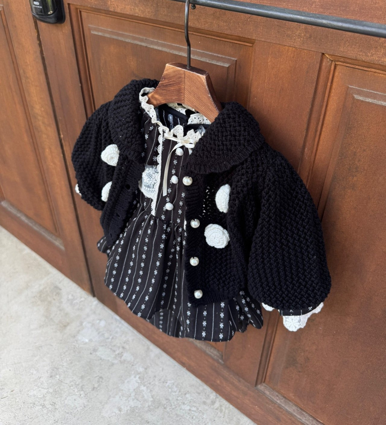 [READY TO SHIP] Rose Cardigan