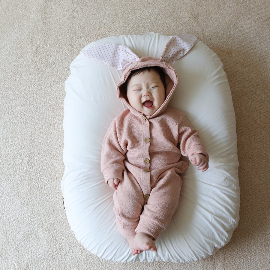 [PRE-ORDER] Hug Rabbit Romper
