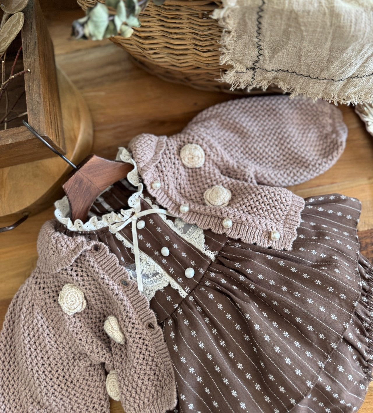 [READY TO SHIP] Rose Cardigan